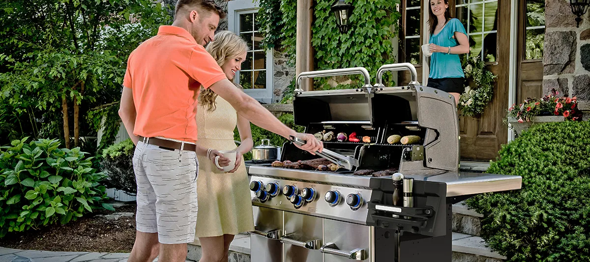 Grill gazowy Imperial S 690 Grill gazowy Imperial S 690 z rożnem