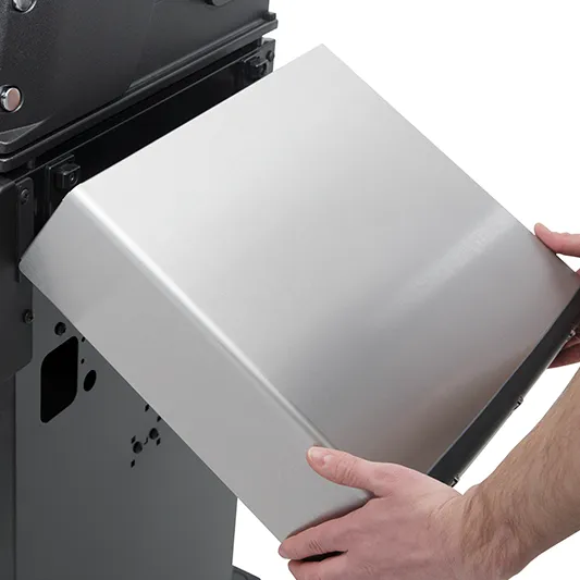 Składane półki boczne z funkcją Ez-Lift™ Grill Crown 490 z rożnem Składane półki boczne z funkcją Ez-Lift™ Grill Crown 490 z rożnem