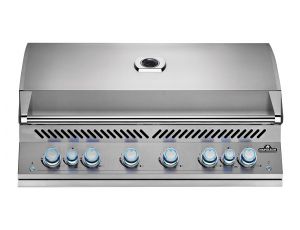 Grill gazowy do zabudowy 44'' seria 700 z rożnem