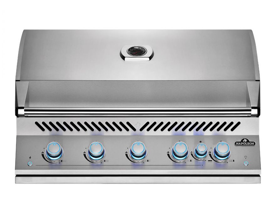 Grill gazowy do zabudowy 38'' seria 700 z rożnem